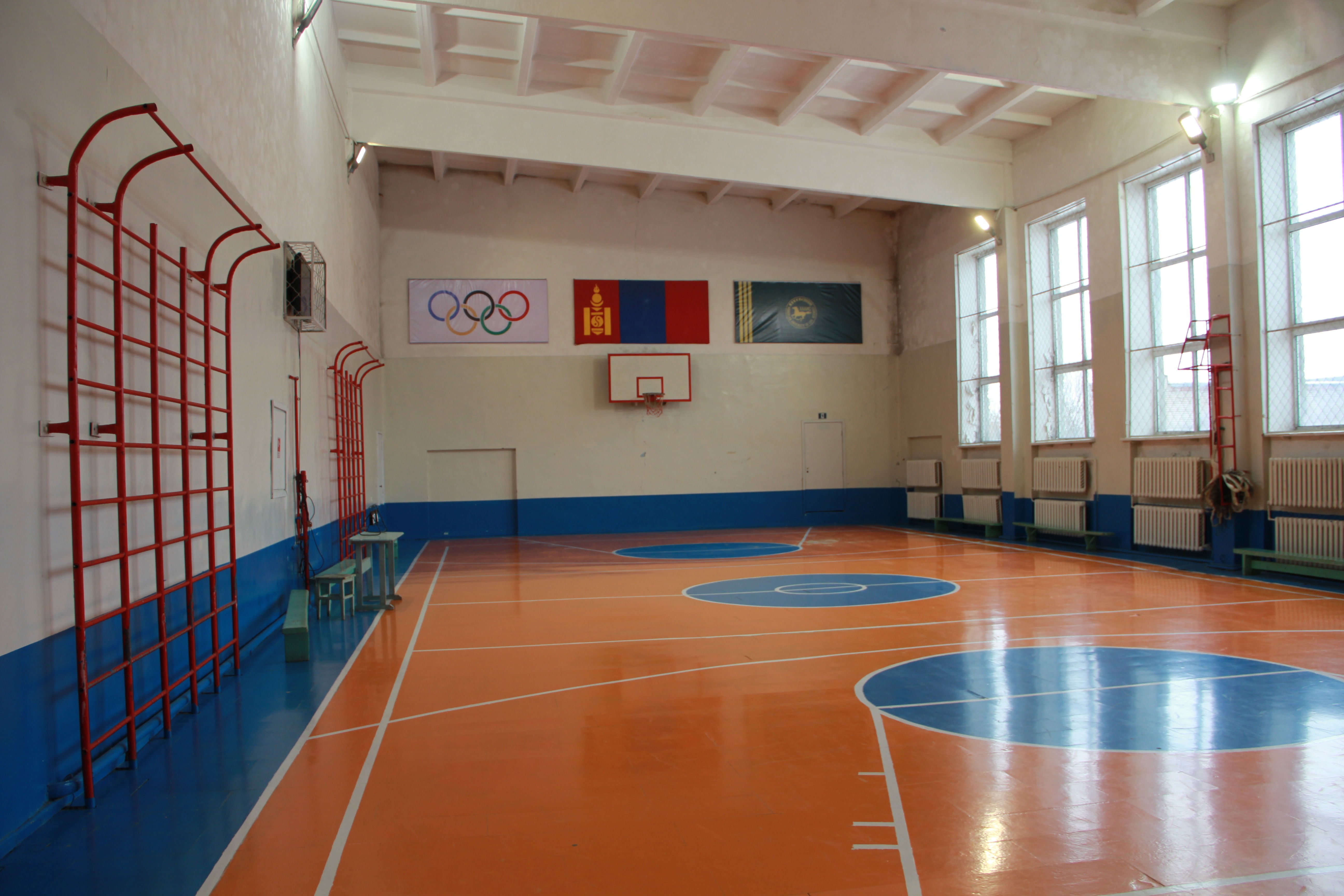 Урлаг, спорт зал